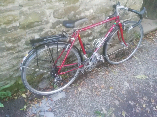 gumtree touring bike
